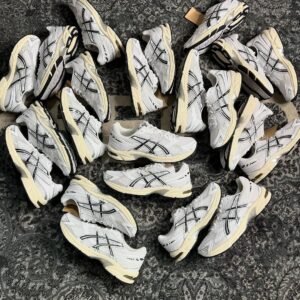 Brand New ASICS Gel-Kayano